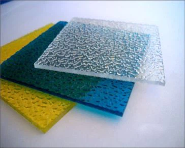 Polikarbonato žuvies skalės lapas